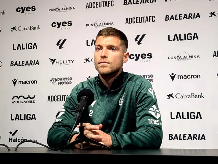 Gonzalo Almenara, jugador de la AD Ceuta FC