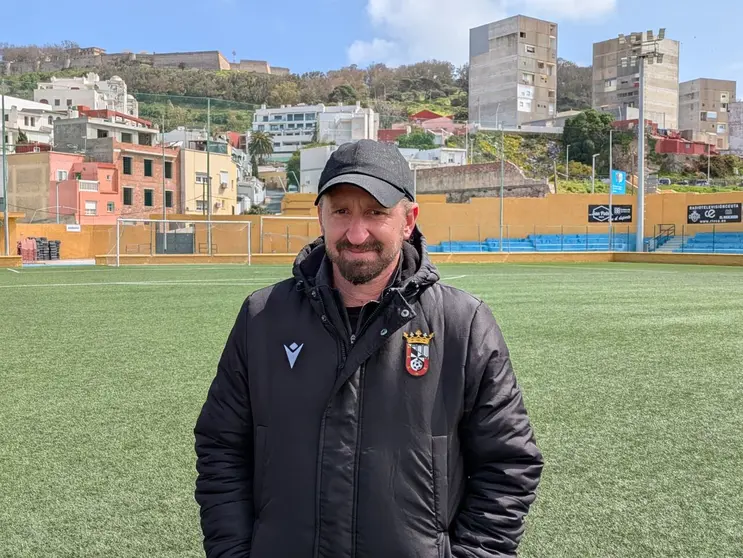 David &Aacute;lvarez Polaco en la previa del Ceuta B - Conil.
