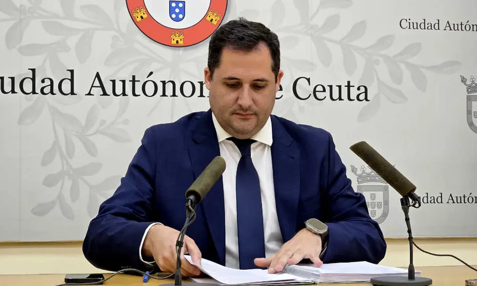 Alejandro Ram&iacute;rez, durante una de sus comparecencias semanales / Laura Ortiz