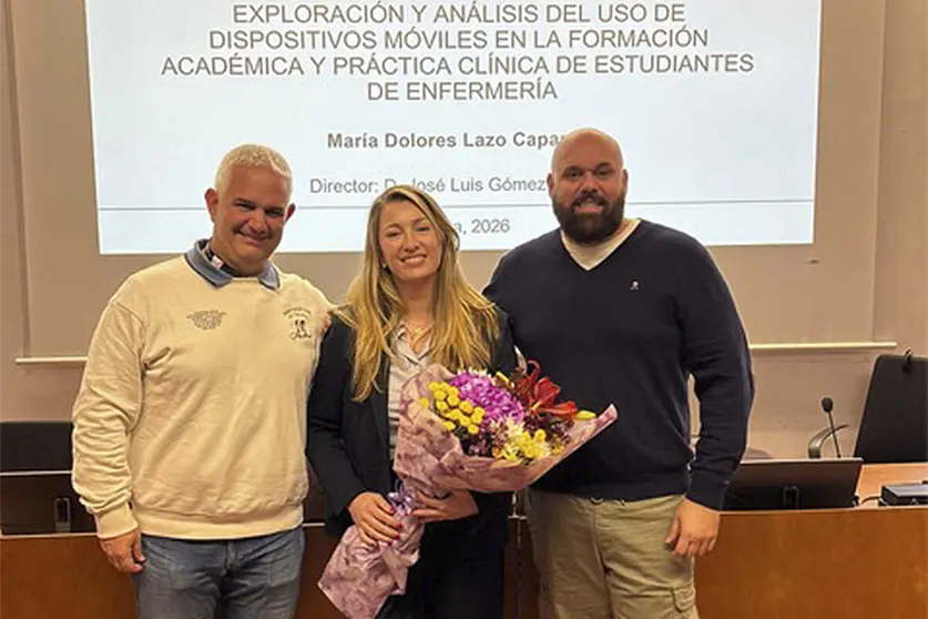 En la Foto de Izquierda a Derecha: Dr. Pascual Brieba, Dra. M&ordf; Dolores Lazo, Dr. Alejandro Artero