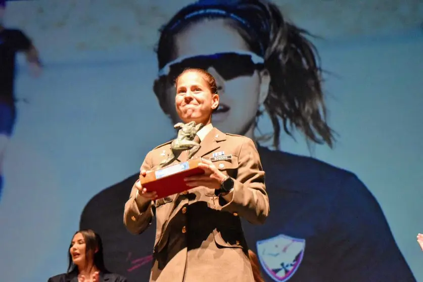 Mar&iacute;a Romero, mejor deportista de Ceuta elegida en la Gala del Deporte. Foto: Rafa B&aacute;ez