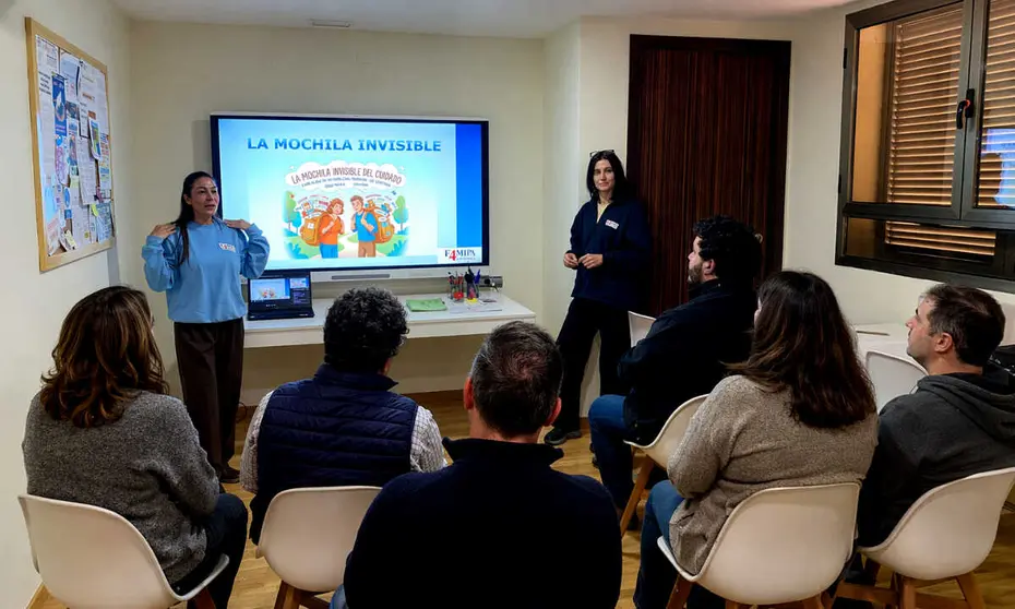 Taller impartido por FAMPA Cuatro Culturas