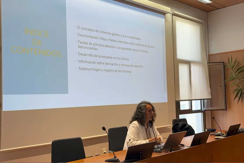 Formaci&oacute;n sobre violencia de g&eacute;nero / Alma Palomino