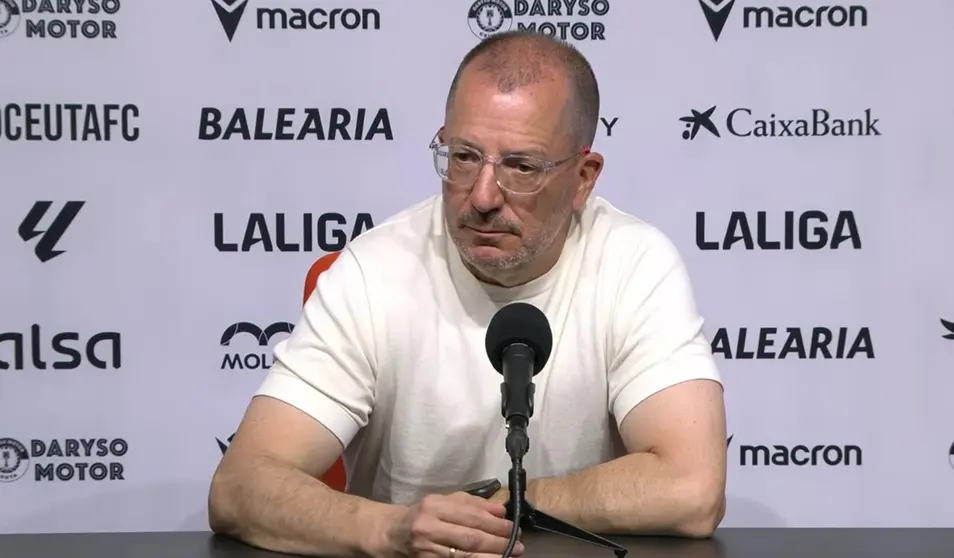 Jos&eacute; Juan Romero tras la disputa del Ceuta - M&aacute;laga.