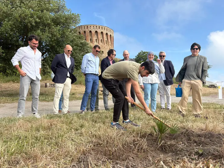 La Delegaci&oacute;n impulsa &lsquo;Semillas&rsquo;, un proyecto para plantar &aacute;rboles y dar empleo a j&oacute;venes en Ceuta