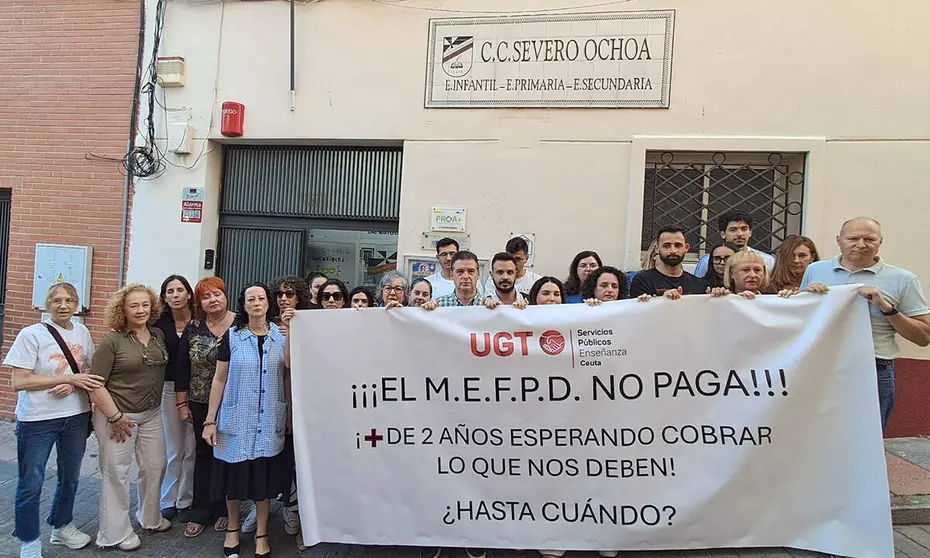 Concentraci&oacute;n de la Educaci&oacute;n Concertada ante el Severo Ochoa / C&eacute;sar Mart&iacute;n