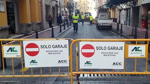 Trabajos de Acemsa en la calle Real / Archivo