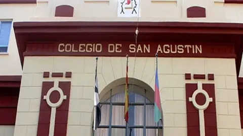 Fachada del San Agust&iacute;n, uno de los centros concertados en Ceuta / Archivo