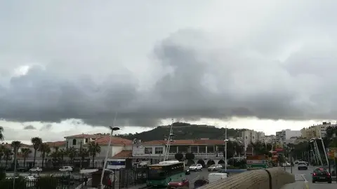Cielos cubiertos / Archivo