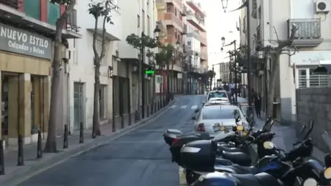La calle J&aacute;udenes ha sido una de las afectadas por el apag&oacute;n de este s&aacute;bado / Archivo