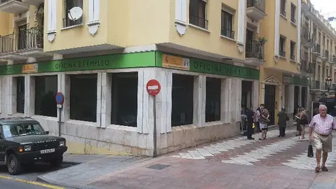 Sede del SEPE en Ceuta/ Archivo