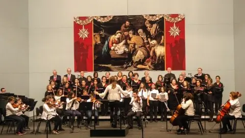 Concierto en el Revell&iacute;n / Archivo