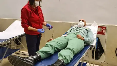 Campa&ntilde;a de donaci&oacute;n de sangre en el Revell&iacute;n / Archivo