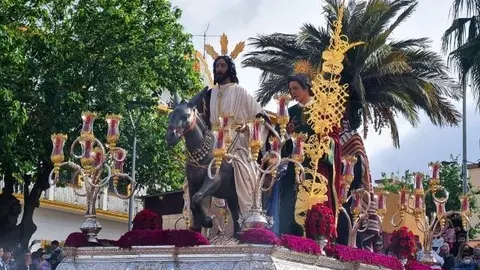 Imagen del Dulce Nombre de Jes&uacute;s, en su procesi&oacute;n del pasado a&ntilde;o/ Archivo