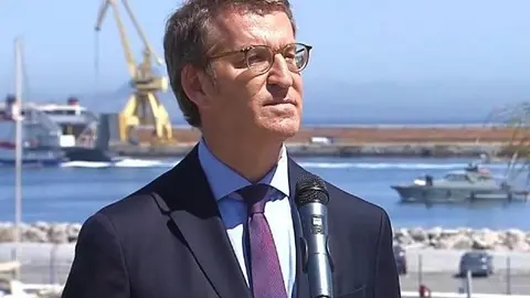 N&uacute;&ntilde;ez Feij&oacute;o, durante una de sus visitas a Ceuta / Archivo