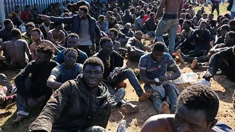 Inmigrantes en Melilla / Archivo
