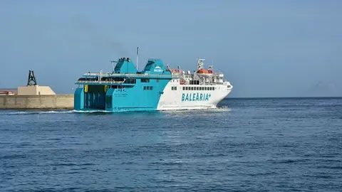 Balearia en la ruta del Estrecho / Archivo