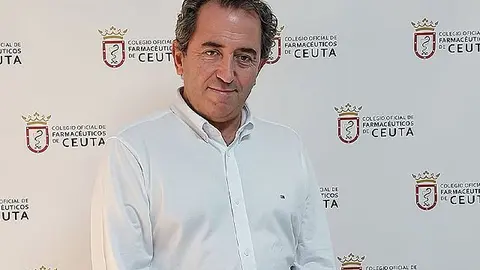 Mario de Miguel, presidente del Colegio de Farmac&eacute;uticos de Ceuta / Archivo