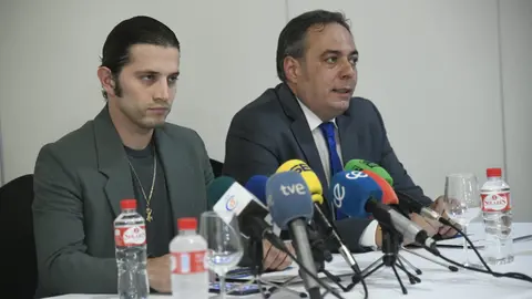 Esteban D&iacute;az y Sebasti&aacute;n Ritter, empresario y torero, durante su presentaci&oacute;n de la corrida de toros en Ceuta / Archivo