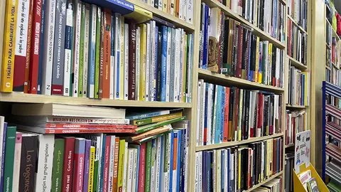 Libros / Daniel Hern&aacute;ndez