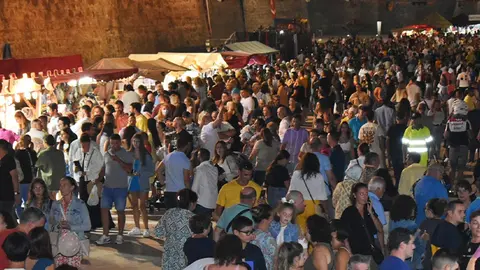 Mercado Medieval / Rafa Baez