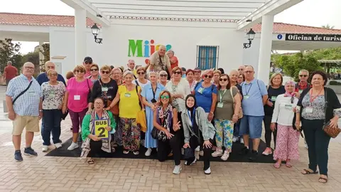 Imagen de un viaje de mayores organizado por Servicios Sociales / Archivo