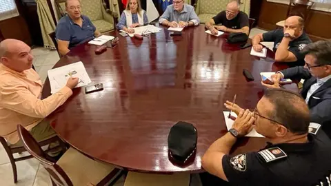 Momento de la reuni&oacute;n / cedida