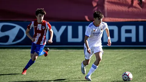 &Aacute;lex Mora