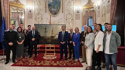 Presentaci&oacute;n del cartel anunciador del 75 aniversario de la coronaci&oacute;n can&oacute;niga de la Virgen de &Aacute;frica