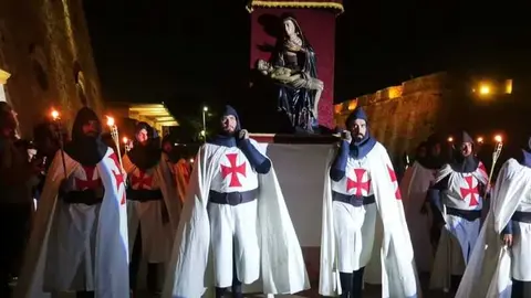 Momento del acto / Mohamed Ettouileb