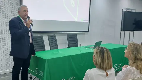 Jes&uacute;s Ferreiro, presidente de la AECC, en la apertura de la jornada/ &Aacute;frica Gonz&aacute;lez