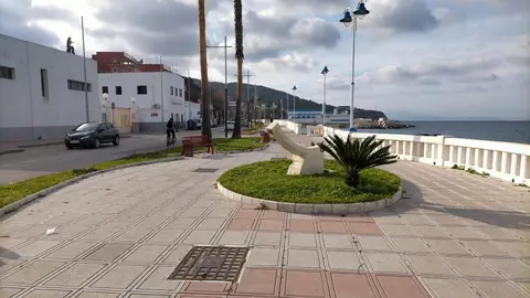 Aleda&ntilde;os de la zona que se ver&aacute; afectada por las restricciones de tr&aacute;fico / Archivo