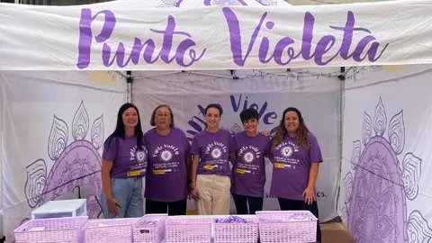 Punto Violeta en la Plaza Teniente Ruiz
