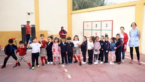 Celebraci&oacute;n de 'La Mochila': Foto: CEIP Rosal&iacute;a de Castro.