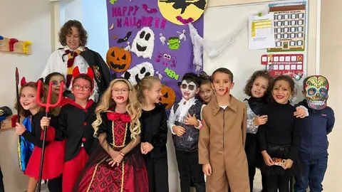 Los Alumnos de British Academy celebran Halloween