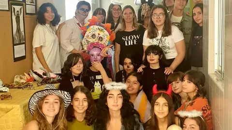 Alumnado de la Escuela de Arte / Cedida
