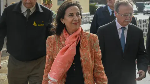 La ministra de Defensa durante su visita a Ceuta / Archivo