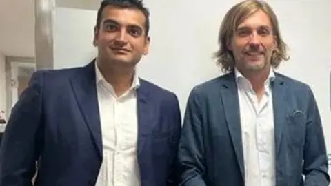 Piku Sunderdas e Ignacio Osuna, de Sunder Consultores y Veridata, respectivamente