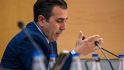 Carlos Rontom&eacute;, consejero de Educaci&oacute;n y Cultura en una intervenci&oacute;n en el Pleno