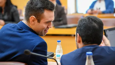 Carlos Verdejo y Juan Sergio Redondo en una sesi&oacute;n plenaria / Archivo