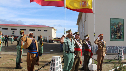 Momento del homenaje a los ca&iacute;dos/ COMGECEU