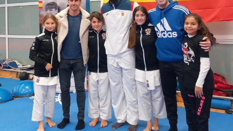 La delegaci&oacute;n ceut&iacute;, con Babacar Seck / Cedida