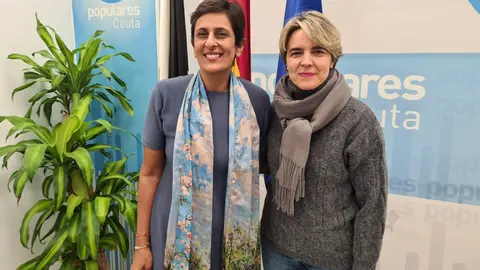 Kissy Chandiramani y Yolanda Bel, en la sede del Partido Popular este lunes / Laura Ortiz