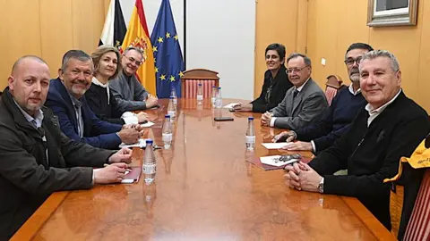 Los representantes de la CECE se re&uacute;nen con el presidente de la Ciudad / CECE