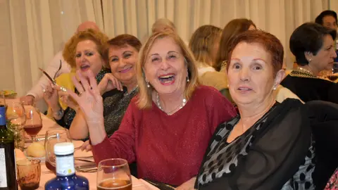 La segunda cena de mayores se ha celebrado este jueves / Rafa B&aacute;ez