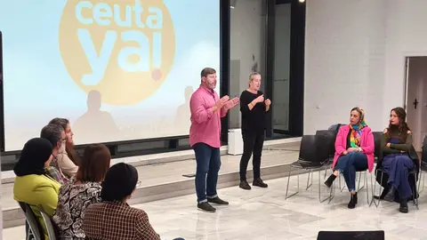 Asamblea de 'Ceuta Ya!' / Laura Ortiz