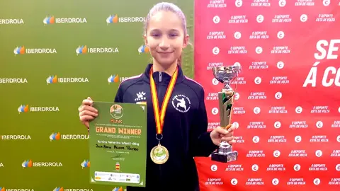 Julia Melgar, ganadora de la Liga Nacional de K&aacute;rate 2022