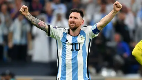Leo Messi y su Argentina levanta la tercera Copa del Mundo para su pa&iacute;s