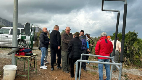 Momento de la visita de Guti&eacute;rrez a las instalaciones de la Federaci&oacute;n de Caza / Cedida