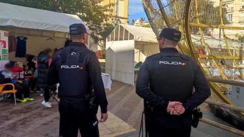 Agentes de la Polic&iacute;a Nacional en Ceuta / Archivo